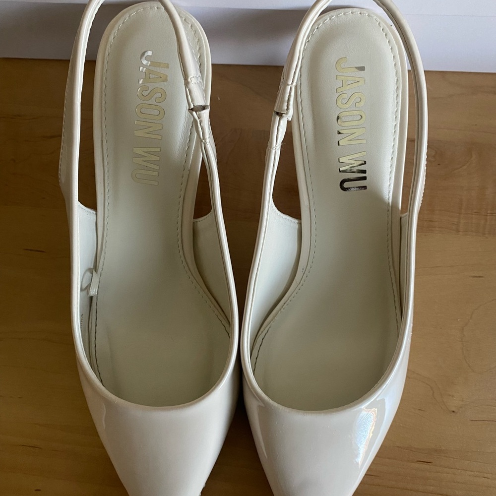 Jason Wu Cream Patent Leather Kitten Heel Silver Studded - Picture 4 of 7